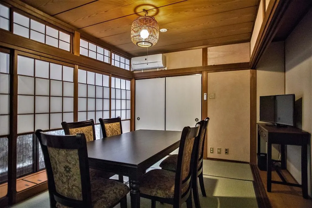 8Inn Gojo Ohmiya Kyoto